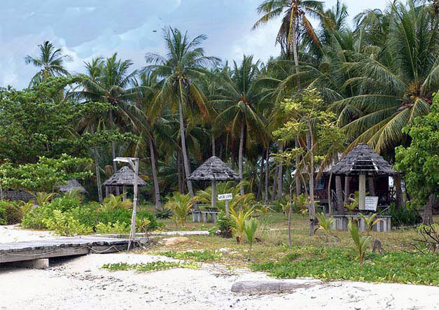 Pulau-Memperak-di-Belitung